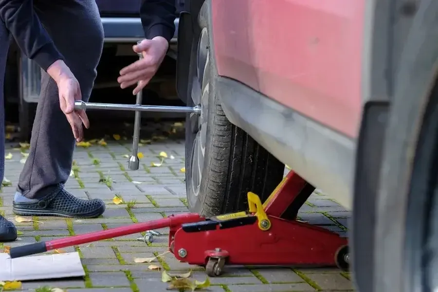 The Role Of Roadside Tire Service In Keeping Drivers Safe Manassas, VA The Role Of Roadside Tire Service In Keeping Drivers Safe Manassas, VA