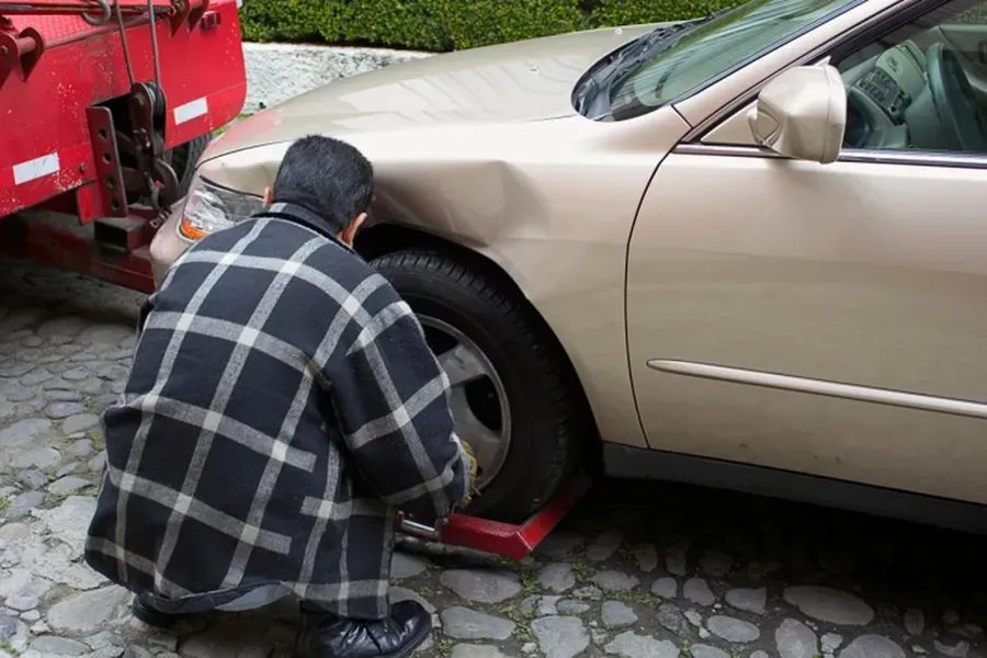 Understanding The Process Of Roadside Tire Service Support in Manassas, VA Understanding The Process Of Roadside Tire Service Support in Manassas, VA